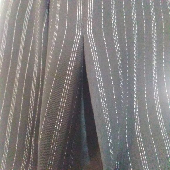 Liz Claiborne collection women's size 12 petite black and white striped blazer - Picture 4 of 15